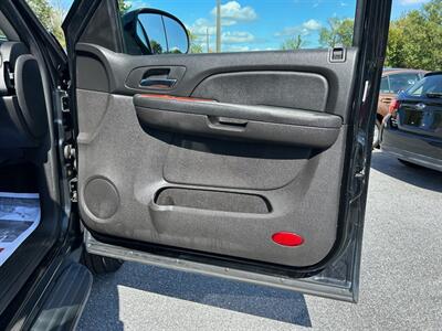 2009 GMC Yukon XL   - Photo 19 - Jonestown, PA 17038