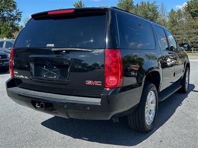 2009 GMC Yukon XL   - Photo 6 - Jonestown, PA 17038
