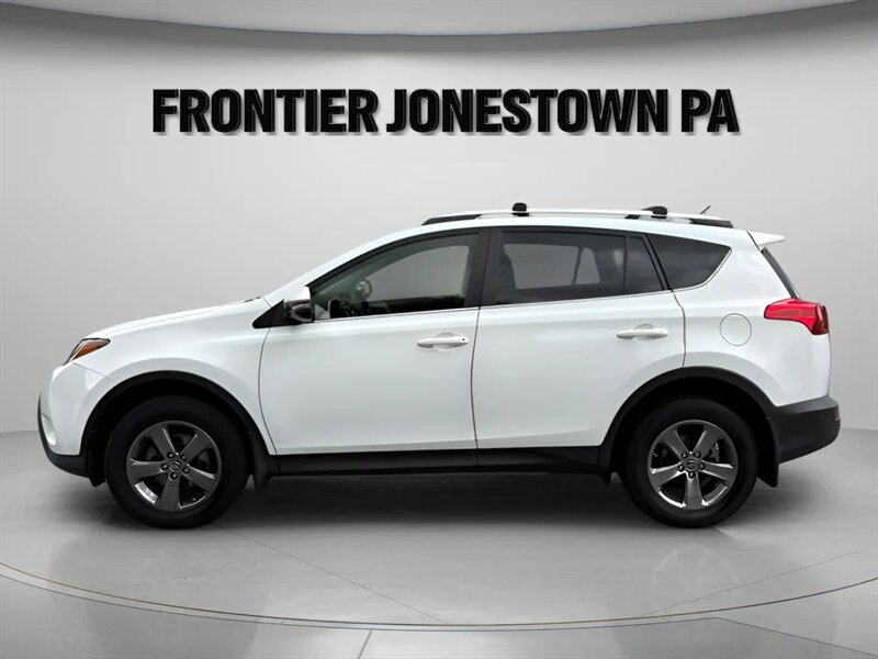2015 Toyota RAV4 XLE - Photo 3 - Jonestown, PA 17038