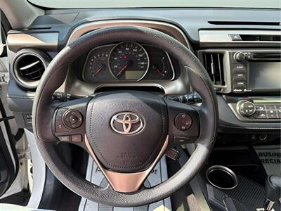 2015 Toyota RAV4 XLE - Photo 7 - Jonestown, PA 17038