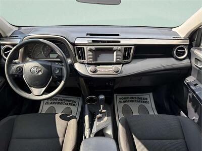 2015 Toyota RAV4 XLE - Photo 9 - Jonestown, PA 17038