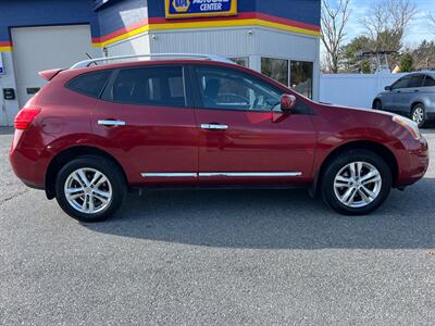 2013 Nissan Rogue SV   - Photo 3 - Jonestown, PA 17038