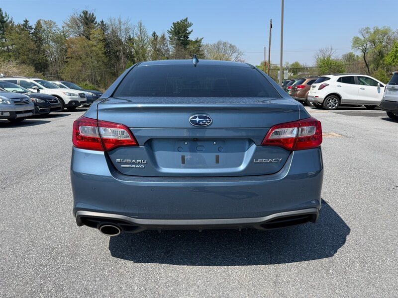 2018 Subaru Legacy 2.5i Limited - Photo 7 - Jonestown, PA 17038