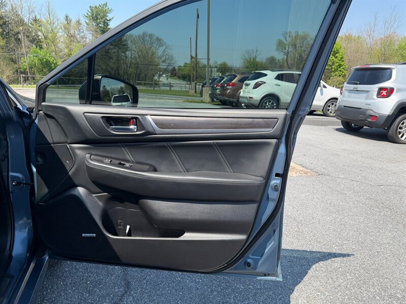 2018 Subaru Legacy 2.5i Limited - Photo 18 - Jonestown, PA 17038