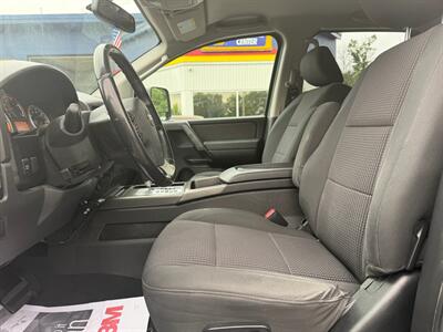 2010 Nissan Titan SE - Photo 10 - Jonestown, PA 17038