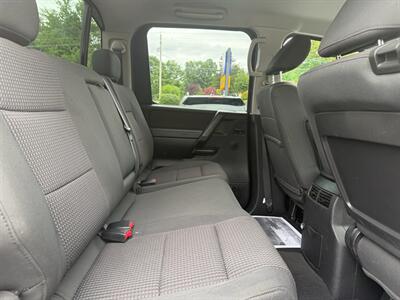 2010 Nissan Titan SE - Photo 14 - Jonestown, PA 17038