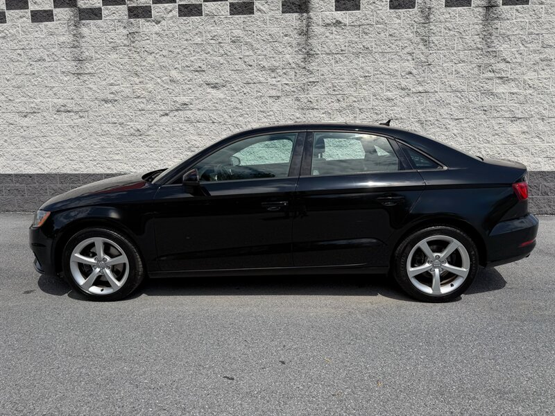 2016 Audi A3 2.0T quattro Premium  