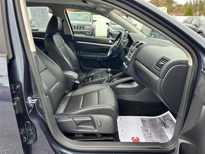 2010 Volkswagen Jetta Limited Edition PZEV   - Photo 18 - Jonestown, PA 17038
