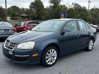 2010 Volkswagen Jetta Limited Edition PZEV   - Photo 2 - Jonestown, PA 17038