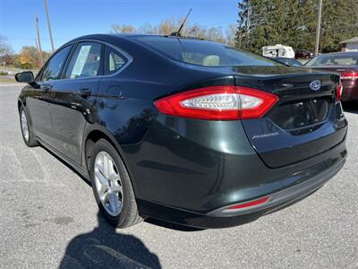 2014 Ford Fusion SE   - Photo 2 - Jonestown, PA 17038