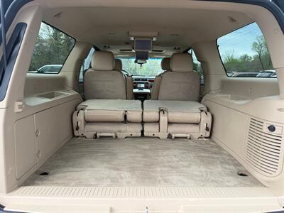 2012 Chevrolet Suburban LTZ   - Photo 14 - Jonestown, PA 17038