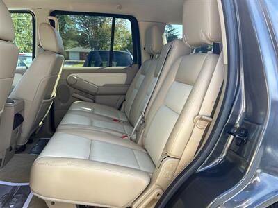 2007 Ford Explorer Eddie Bauer   - Photo 11 - Jonestown, PA 17038