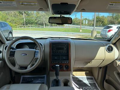 2007 Ford Explorer Eddie Bauer   - Photo 18 - Jonestown, PA 17038