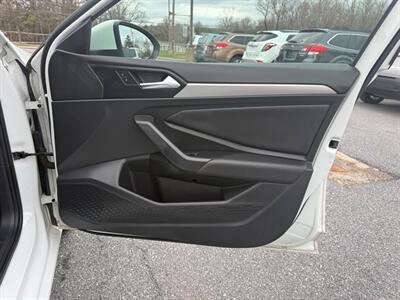 2020 Volkswagen Jetta S   - Photo 19 - Jonestown, PA 17038