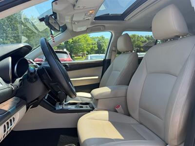 2016 Subaru Outback 3.6R Limited   - Photo 10 - Jonestown, PA 17038