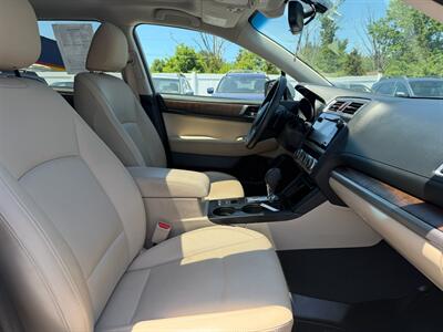 2016 Subaru Outback 3.6R Limited   - Photo 18 - Jonestown, PA 17038