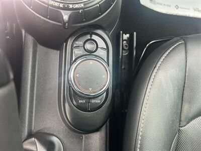 2016 MINI Hardtop 2 Door Cooper   - Photo 14 - Jonestown, PA 17038