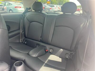 2016 MINI Hardtop 2 Door Cooper   - Photo 11 - Jonestown, PA 17038