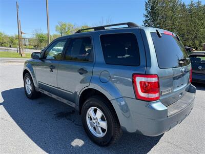 2012 Ford Escape XLT   - Photo 8 - Jonestown, PA 17038