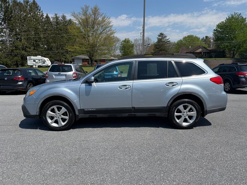 2013 Subaru Outback 2.5i Limited CVT PZEV's photo
