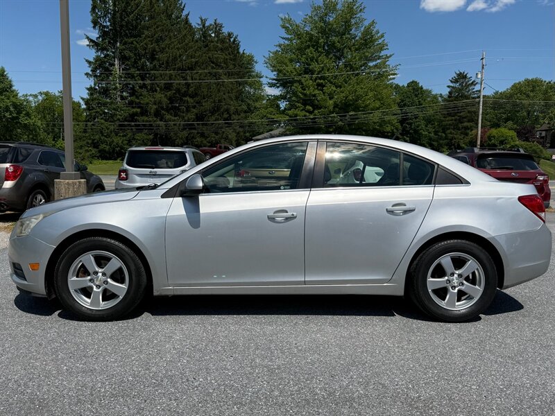 2012 Chevrolet Cruze 4-Door Sedan 1LT's photo