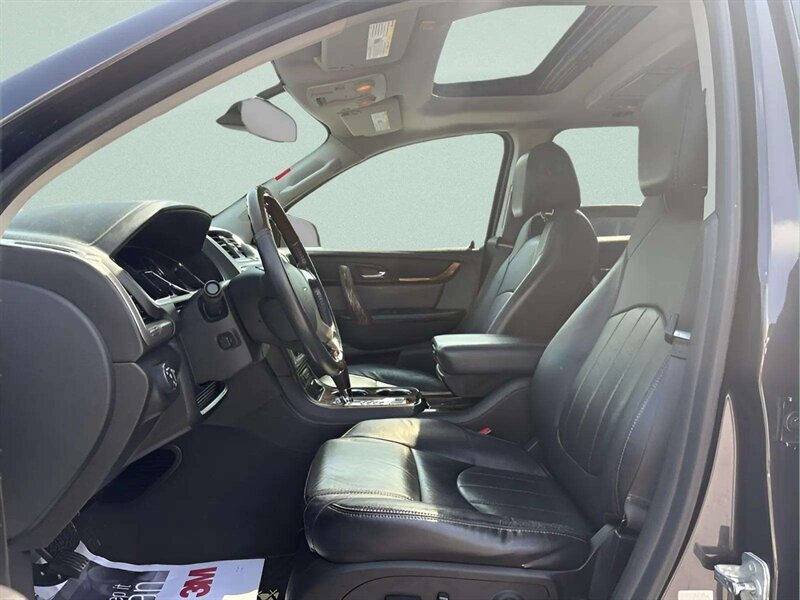 2015 GMC Acadia Denali - Photo 11 - Jonestown, PA 17038