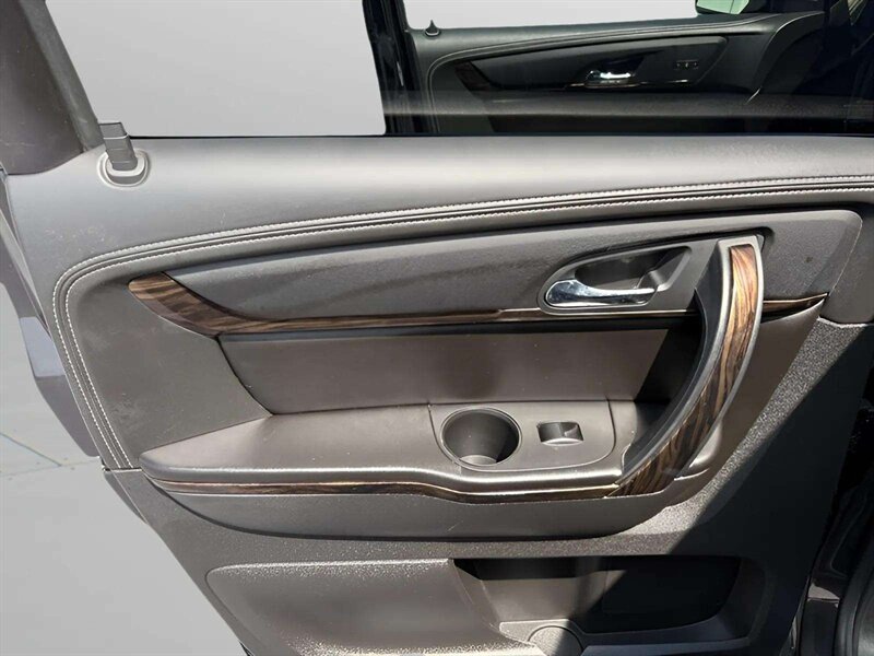 2015 GMC Acadia Denali - Photo 15 - Jonestown, PA 17038