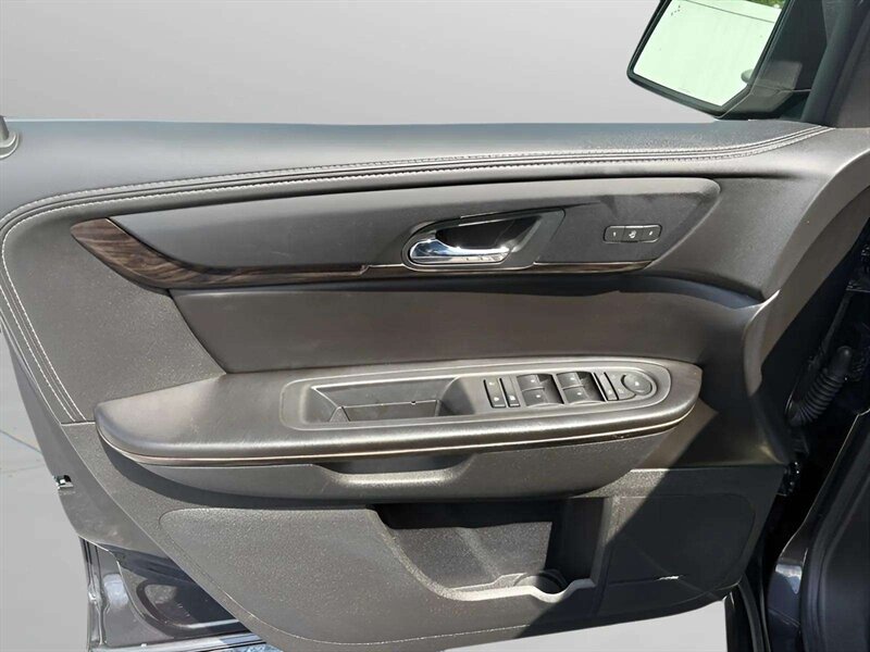 2015 GMC Acadia Denali - Photo 10 - Jonestown, PA 17038