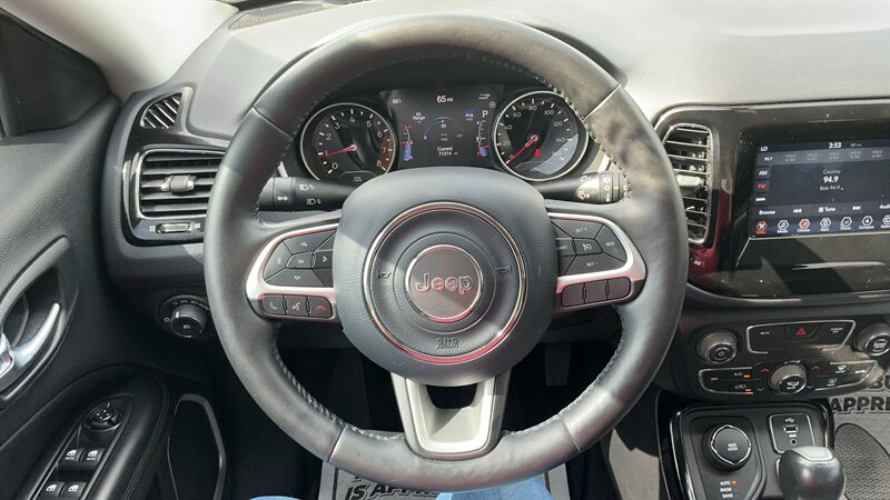 2018 Jeep Compass Latitude - Photo 9 - Millerstown, PA 17062