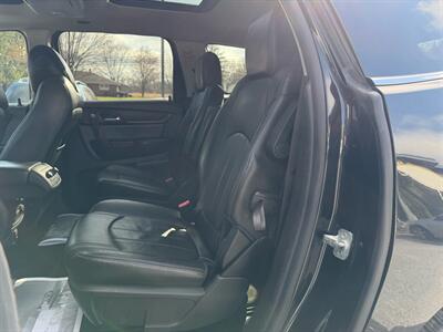 2014 Chevrolet Traverse LTZ   - Photo 11 - Jonestown, PA 17038