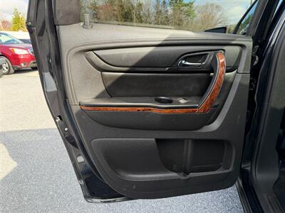 2014 Chevrolet Traverse LTZ   - Photo 13 - Jonestown, PA 17038