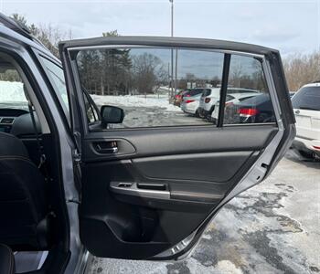2016 Subaru Crosstrek 2.0i Limited   - Photo 15 - Jonestown, PA 17038