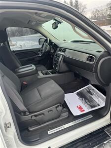 2011 GMC Sierra 1500 SLE   - Photo 7 - Jonestown, PA 17038