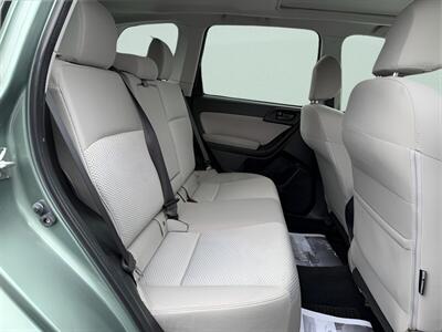 2016 Subaru Forester 2.5i Premium   - Photo 15 - Jonestown, PA 17038