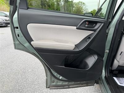 2016 Subaru Forester 2.5i Premium - Photo 12 - Jonestown, PA 17038