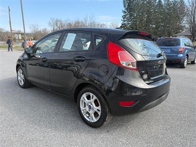 2014 Ford Fiesta SE   - Photo 8 - Jonestown, PA 17038