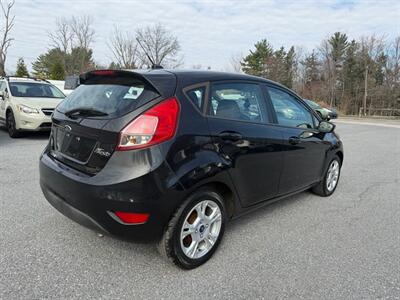 2014 Ford Fiesta SE   - Photo 6 - Jonestown, PA 17038