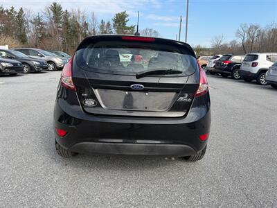 2014 Ford Fiesta SE   - Photo 7 - Jonestown, PA 17038