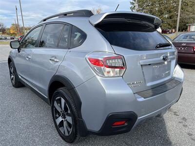 2014 Subaru XV Crosstrek Hybrid   - Photo 2 - Jonestown, PA 17038