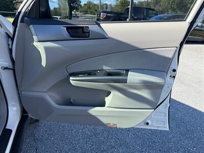 2012 Subaru Forester 2.5X   - Photo 16 - Jonestown, PA 17038