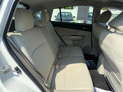 2016 Subaru Impreza 2.0i Premium   - Photo 18 - Jonestown, PA 17038