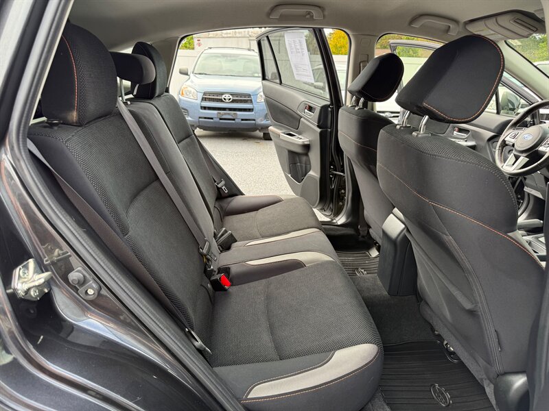 2017 Subaru Crosstrek 2.0i Premium photo 15