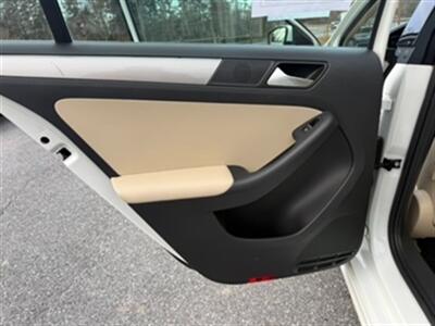 2015 Volkswagen Jetta SE   - Photo 19 - Jonestown, PA 17038