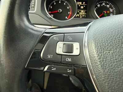 2015 Volkswagen Jetta SE   - Photo 34 - Jonestown, PA 17038