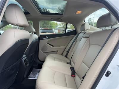 2015 Kia Optima EX   - Photo 12 - Jonestown, PA 17038