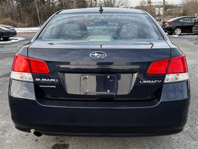 2014 Subaru Legacy 2.5i Premium   - Photo 5 - Jonestown, PA 17038