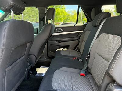 2017 Ford Explorer XLT - Photo 12 - Jonestown, PA 17038
