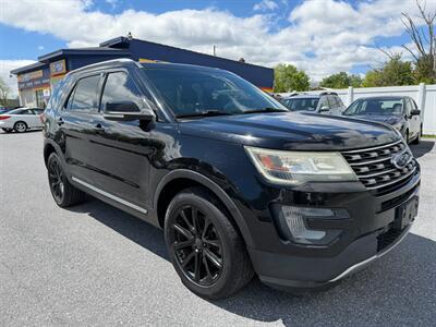 2017 Ford Explorer XLT - Photo 4 - Jonestown, PA 17038