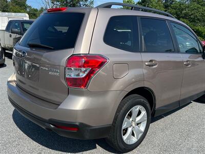 2014 Subaru Forester 2.5i Premium   - Photo 6 - Jonestown, PA 17038