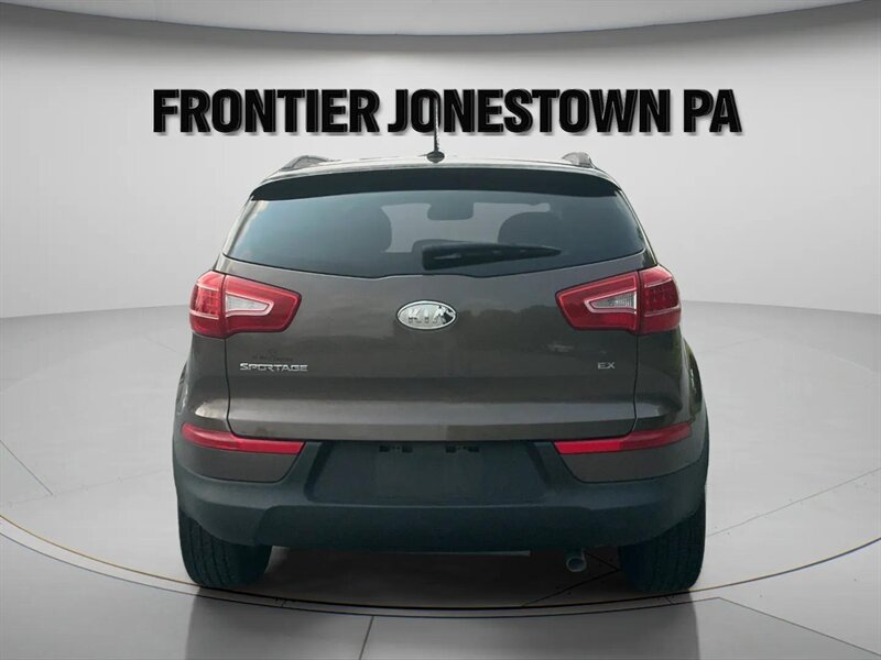 2011 Kia Sportage EX - Photo 4 - Jonestown, PA 17038